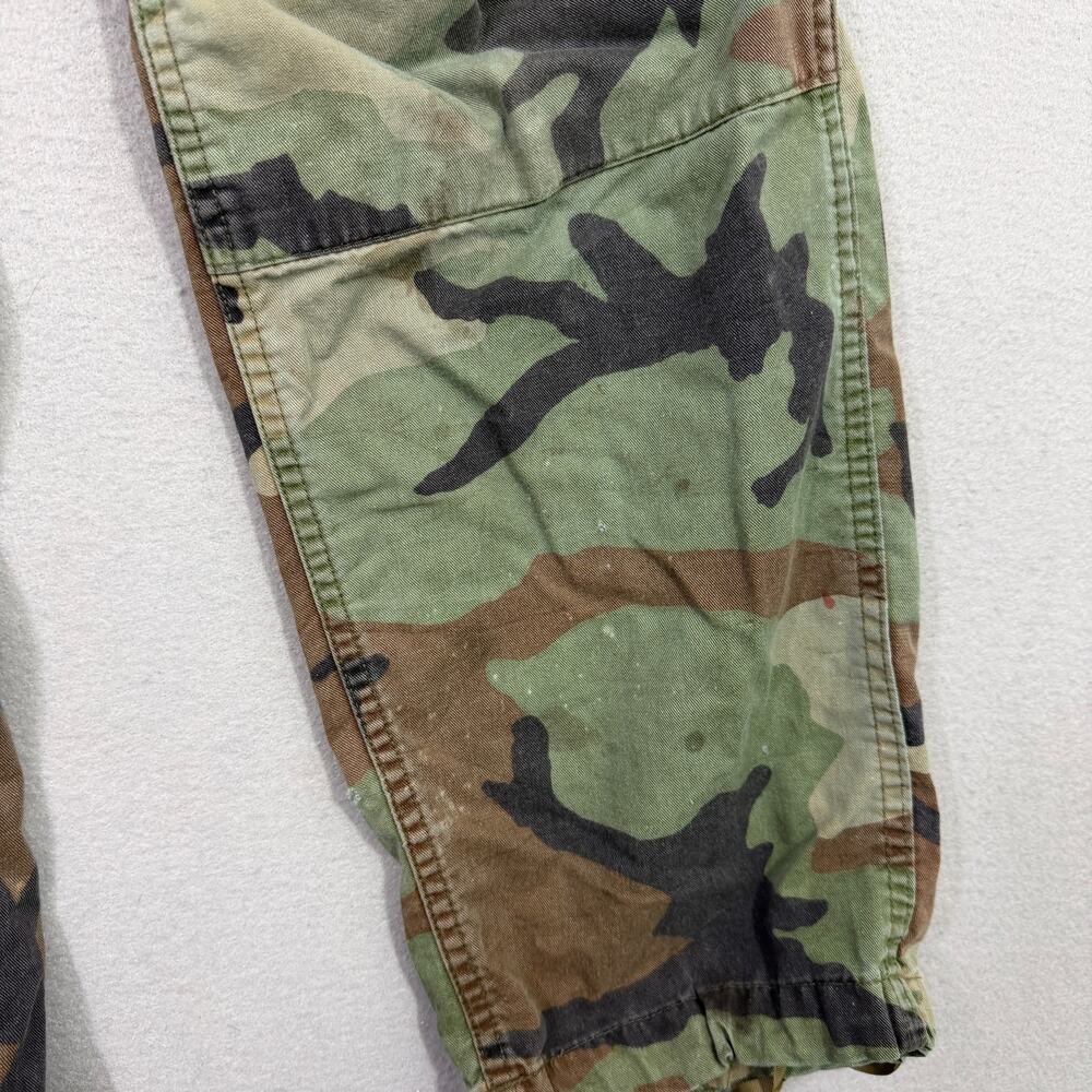 Vintage Camo Cargo Pants Small Adjustable Army Military Woodland Distressed 90s - Picture 4 of 16